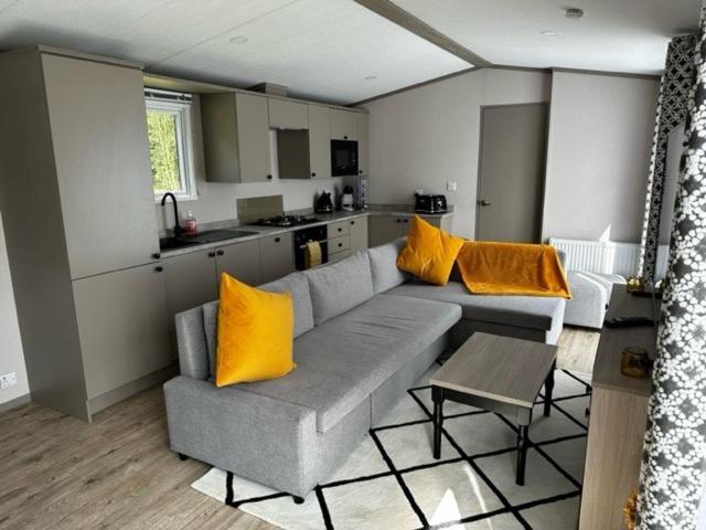 Fairway 6 Lilliardsedge Caravan Hire เจ๊ดบะระ ภายนอก รูปภาพ