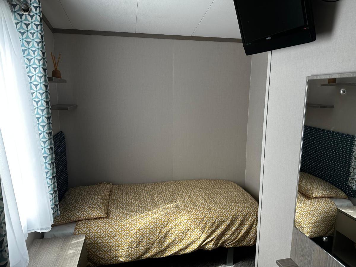 Fairway 6 Lilliardsedge Caravan Hire เจ๊ดบะระ ภายนอก รูปภาพ